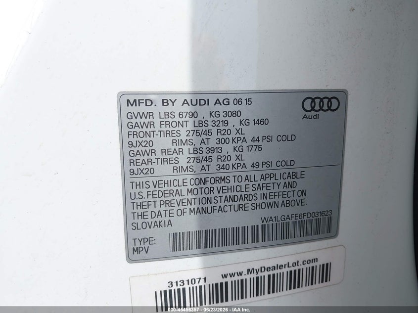 2015 Audi Q7 VIN WA1LGAFE6FD031623 IAAI salvage auction — NORMAL WEAR, Clear (Mississippi), sold $1,250 on 2026-07-22 (photo 9)