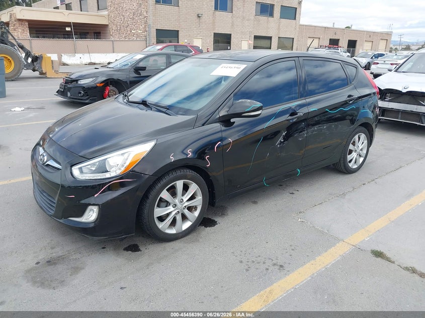 2014 Hyundai Accent VIN KMHCU5AE0EU141932 IAAI salvage auction — LEFT SIDE, Salvage (California), sold $775 on 2026-07-20 (photo 2)