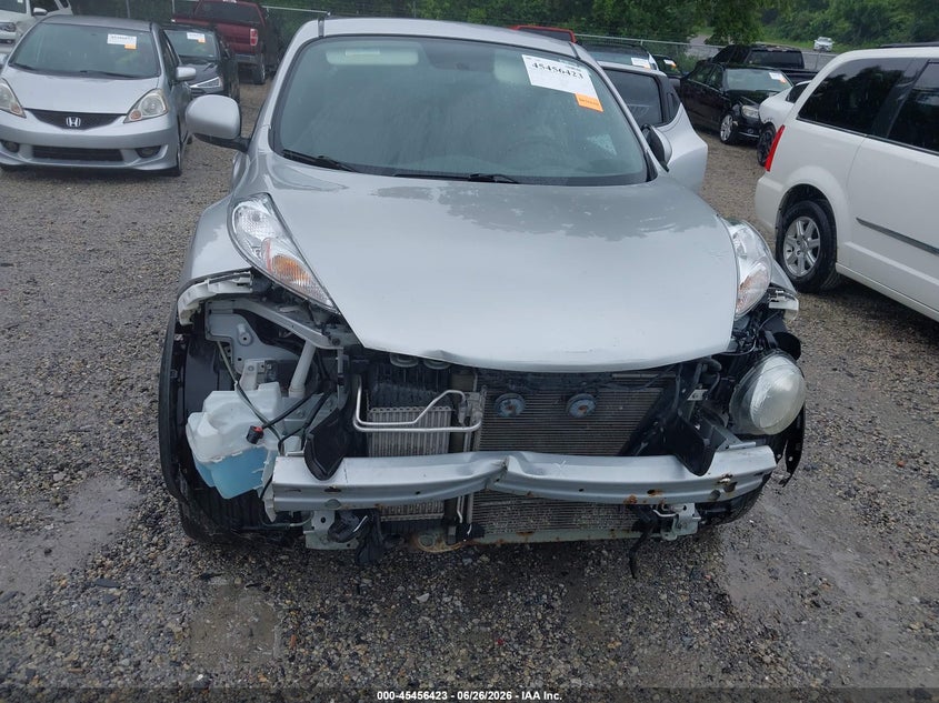 2012 Nissan Juke VIN JN8AF5MV4CT114113 IAAI salvage auction — FRONT END, Salvage Title, sold $825 on 2026-08-01 (photo 6)