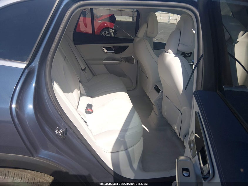 2023 Mercedes-benz Eqe VIN 4JGGM2BB3PA004850 IAAI salvage auction — LEFT REAR, Salvage (Nevada), sold $20,950 on 2026-08-13 (photo 8)