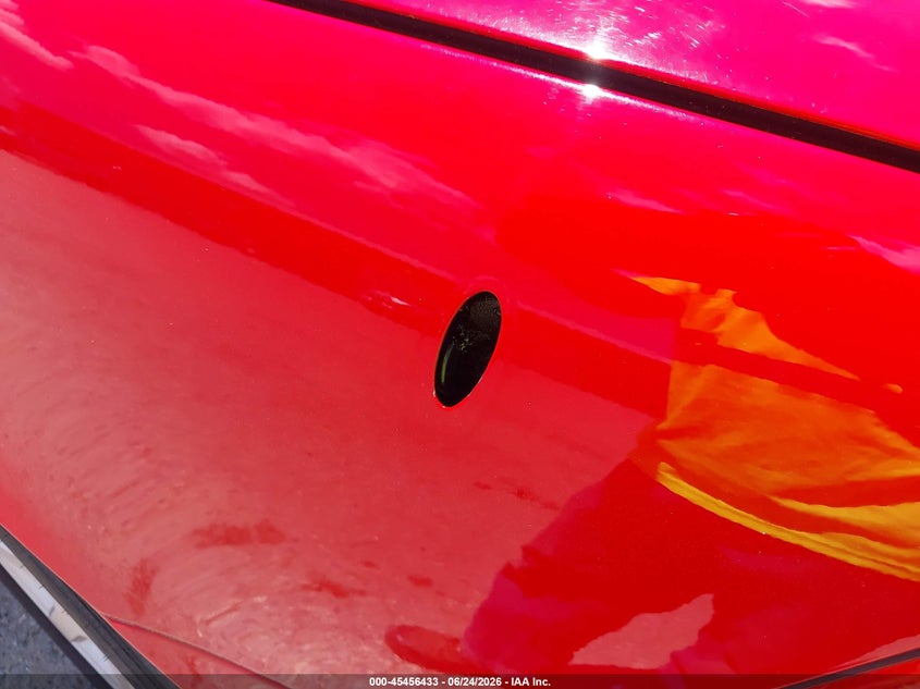 2000 Mercedes-benz Slk-klasse VIN WDBKK47FXYF147499 IAAI salvage auction — NORMAL WEAR, Original (Maine), sold $1,525 on 2026-07-06 (photo 6)