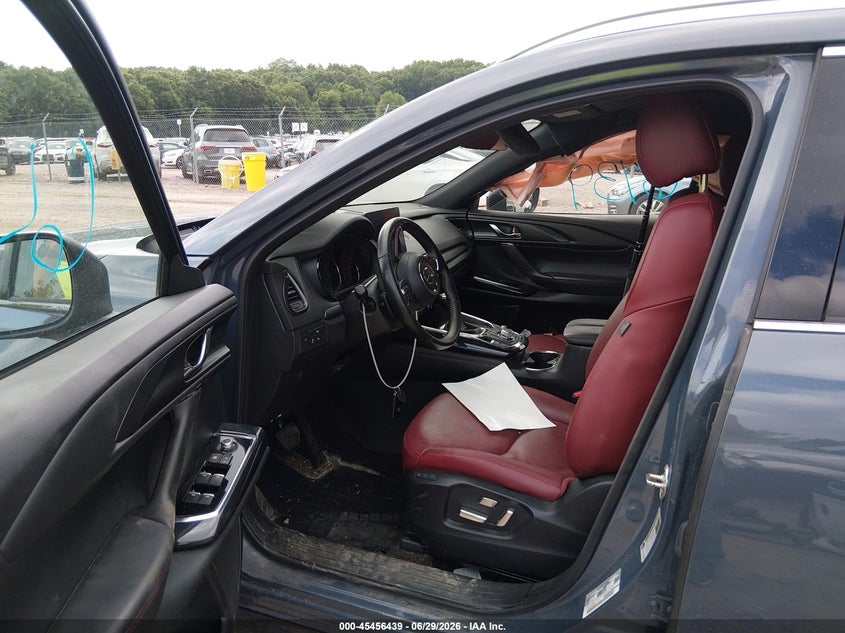 2021 Mazda Cx-9 VIN JM3TCBDY9M0502440 IAAI salvage auction — RIGHT FRONT, Salvage (Wisconsin), sold $6,650 on 2026-07-15 (photo 5)