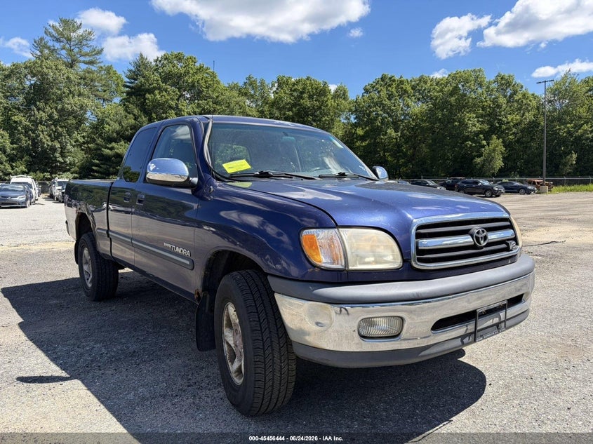 2000 Toyota Tundra VIN 5TBBT4410YS034872 IAAI salvage auction — NORMAL WEAR, Clear (Massachusetts), sold $1,200 on 2026-07-29 (photo 1)
