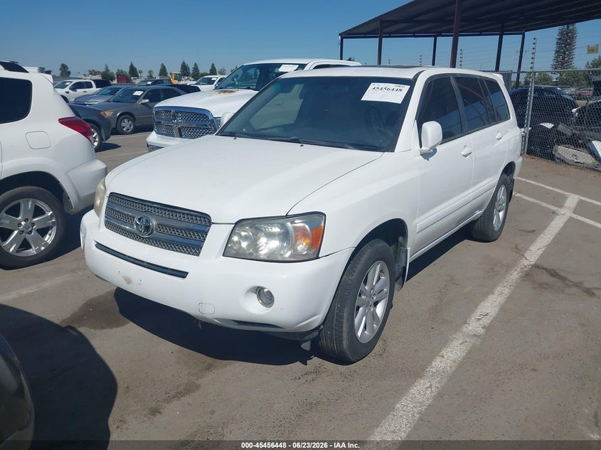 2006 Toyota Highlander hybrid VIN JTEEW21A860003238 IAAI salvage auction — NORMAL WEAR, Clear - Dealer Only (California), sold $925 on 2026-07-07 (photo 2)