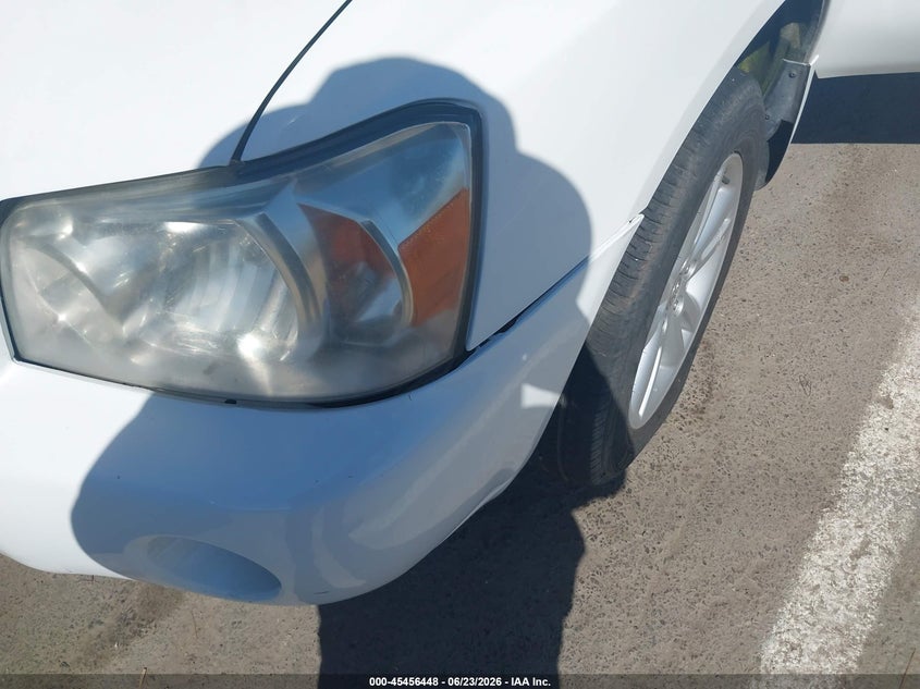 2006 Toyota Highlander hybrid VIN JTEEW21A860003238 IAAI salvage auction — NORMAL WEAR, Clear - Dealer Only (California), sold $925 on 2026-07-07 (photo 6)