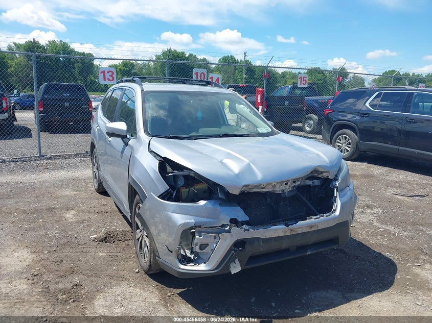 2021 Subaru Forester VIN JF2SKAUC0MH500634 IAAI salvage auction — FRONT END, Salvage Title, sold $3,900 on 2026-07-23 (photo 6)