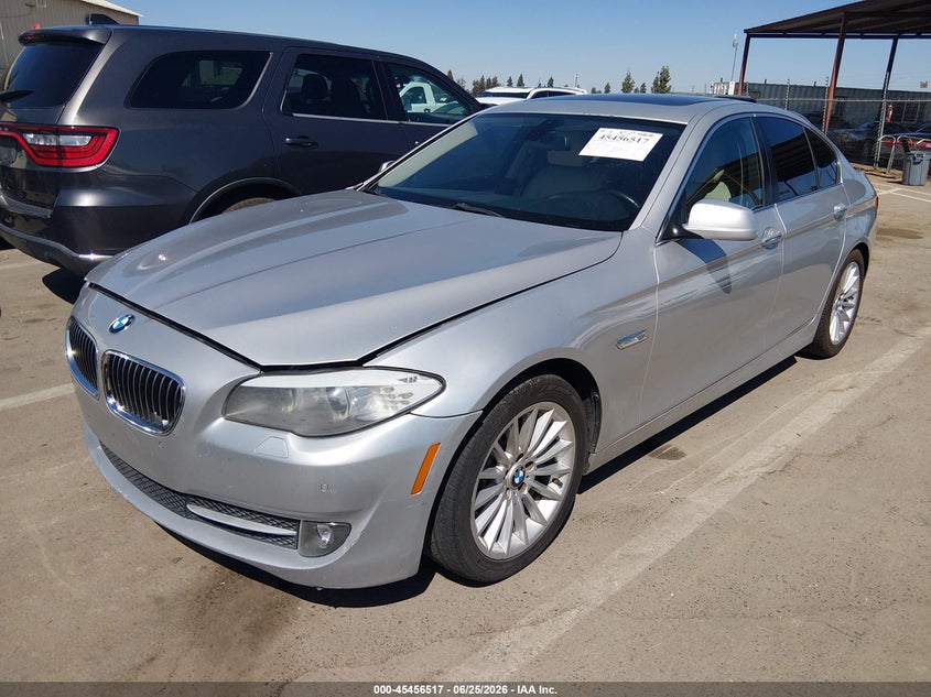 2011 BMW 5 series VIN WBAFR7C57BC608421 IAAI salvage auction — NORMAL WEAR, Clear (California), sold $625 on 2026-07-28 (photo 2)