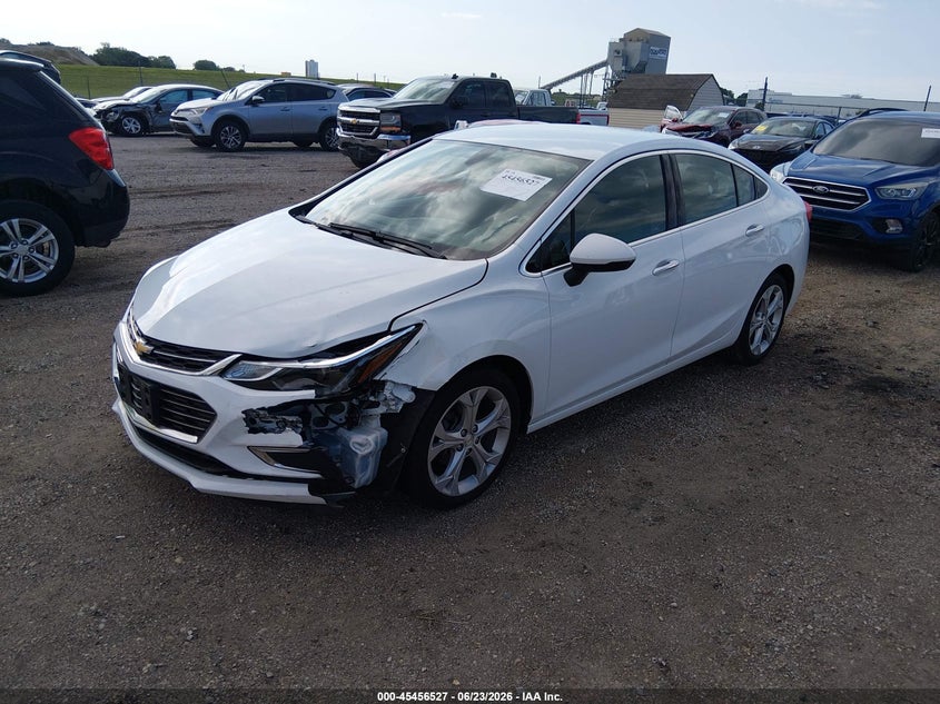 2017 Chevrolet Cruze VIN 1G1BF5SM8H7190937 IAAI salvage auction — LEFT FRONT, Salvage (Illinois), sold $1,550 on 2026-07-25 (photo 2)