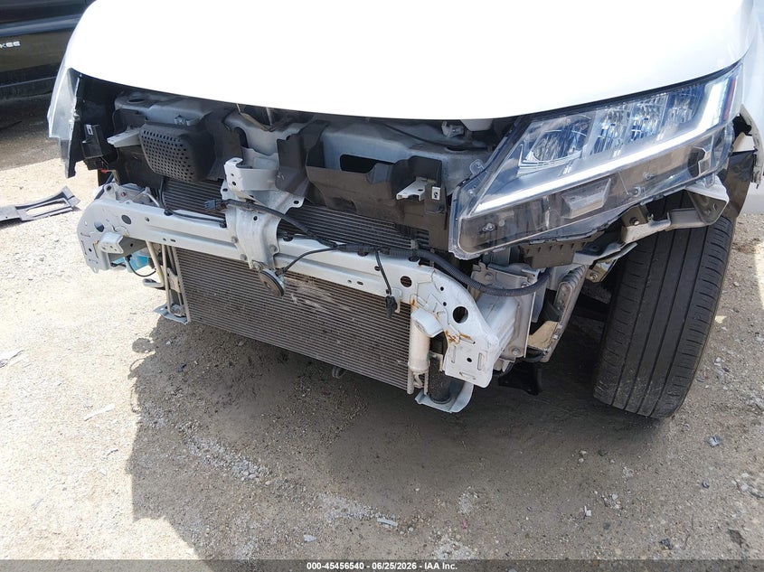2023 Mitsubishi Outlander VIN JA4ARUAU5PU017201 IAAI salvage auction — FRONT END, Salvage (Illinois), sold $7,700 on 2026-07-28 (photo 6)