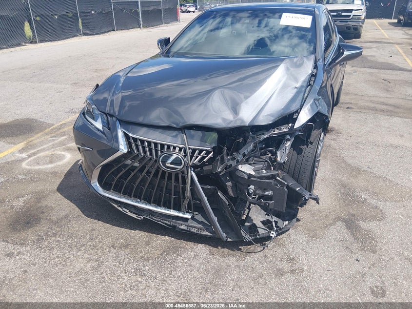 2022 Lexus ES VIN 58ADZ1B12NU118932 IAAI salvage auction — FRONT END, Salvage (South Carolina), sold $15,300 on 2026-07-29 (photo 6)