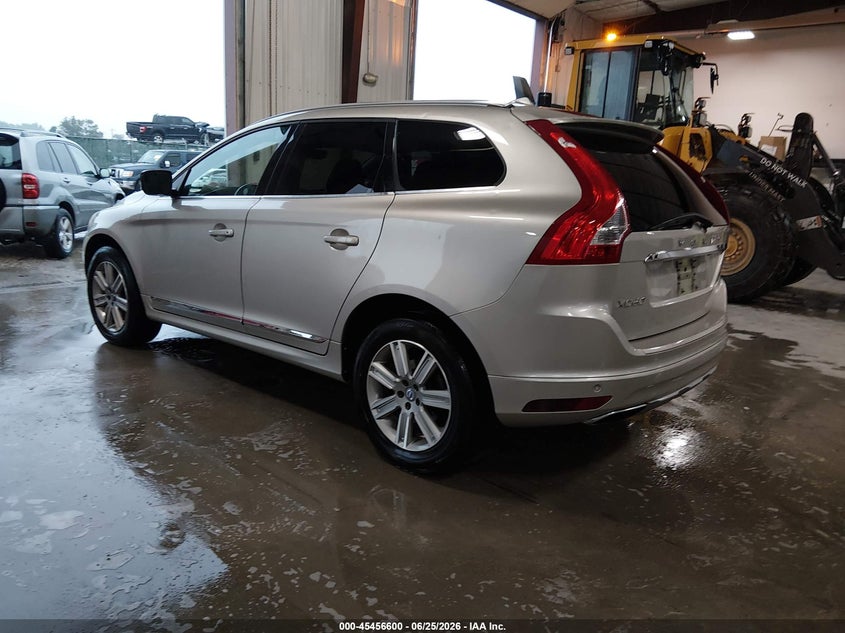 2017 Volvo Xc60 VIN YV440MDU8H2008737 IAAI salvage auction — HAIL, Salvage (Kansas), sold $3,450 on 2026-08-14 (photo 3)