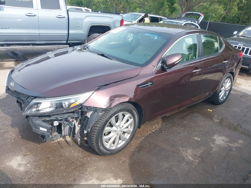 2015 Kia Optima VIN 5XXGM4A71FG412859 IAAI salvage auction — LEFT SIDE, Salvage (Kansas), sold $525 on 2026-07-22 (photo 2)