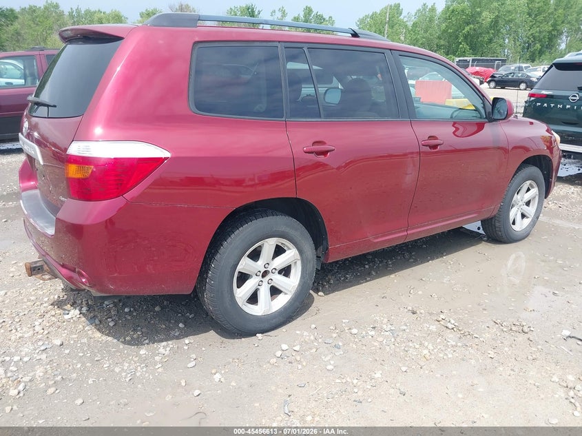 2010 Toyota Highlander VIN 5TDBK3EH3AS002763 IAAI salvage auction — HAIL, Junk Bill Of Sale Mv2459 (Wisconsin), sold $2,650 on 2026-07-09 (photo 4)