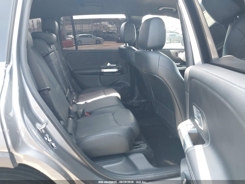 2023 Mercedes-benz Glb VIN W1N4M4HB2PW270477 IAAI salvage auction — FRONT END, Salvage (California), sold $8,000 on 2026-07-29 (photo 8)