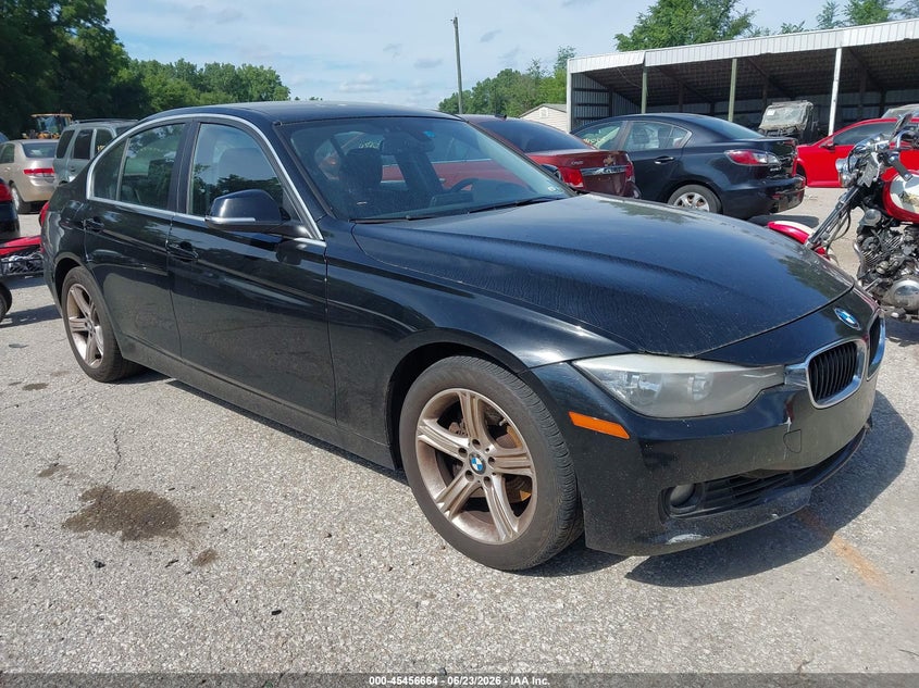2015 BMW 3er VIN WBA3B5G58FNS13969 IAAI salvage auction — NORMAL WEAR, Clear (Missouri), sold $1,175 on 2026-07-29 (photo 1)