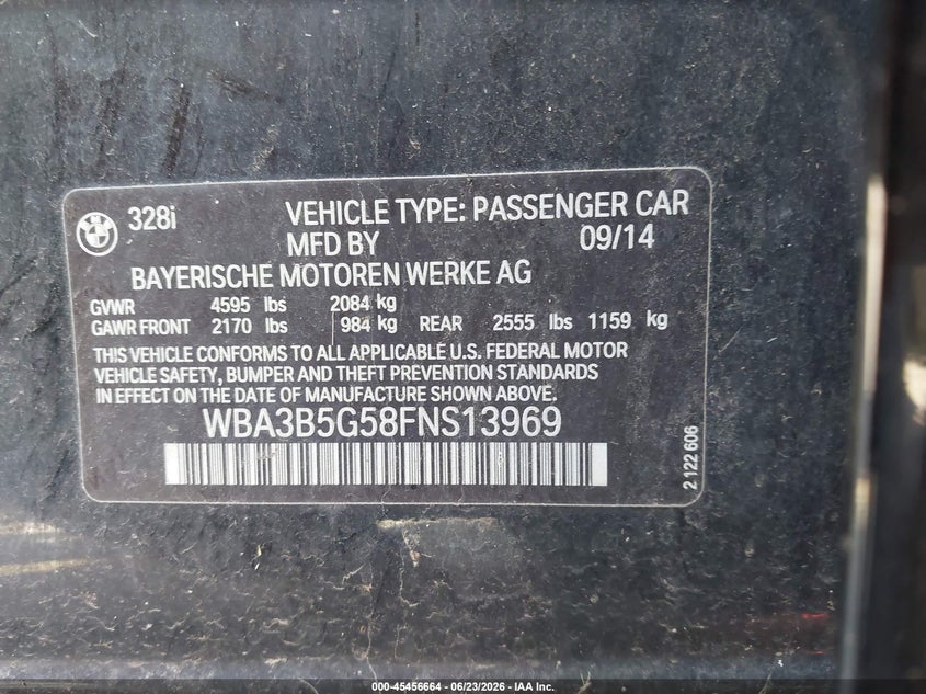 2015 BMW 3er VIN WBA3B5G58FNS13969 IAAI salvage auction — NORMAL WEAR, Clear (Missouri), sold $1,175 on 2026-07-29 (photo 9)