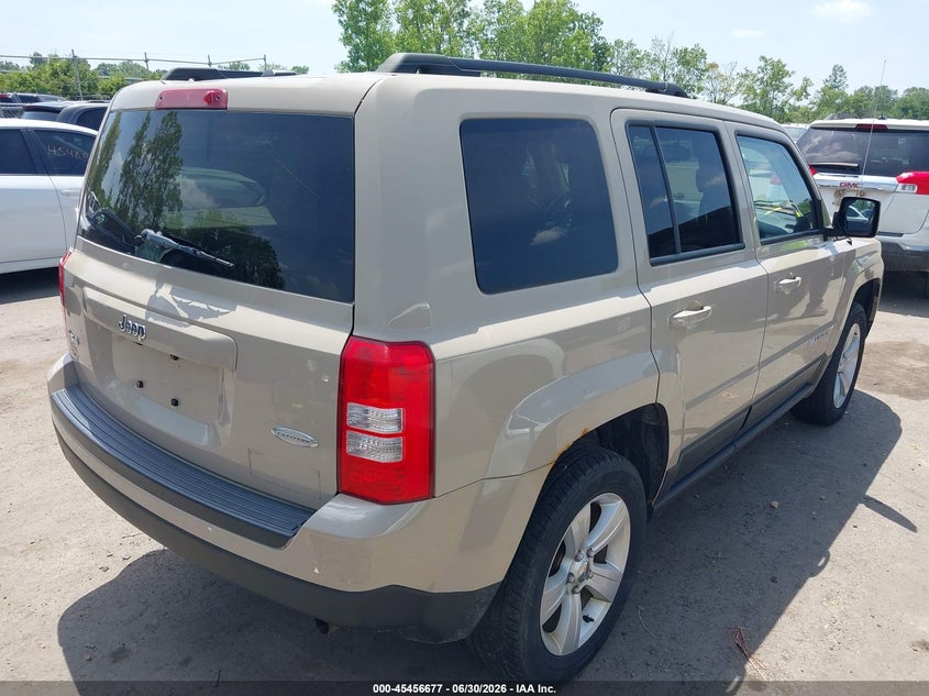 2016 Jeep Liberty (patriot) VIN 1C4NJRFB9GD772788 IAAI salvage auction — FRONT END, Salvage (Ohio), sold $1,750 on 2026-07-25 (photo 4)