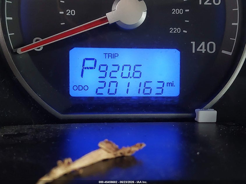 2011 Hyundai Santa fe VIN 5XYZGDAB7BG082137 IAAI salvage auction — NORMAL WEAR, Clear (Virginia), sold $600 on 2026-07-27 (photo 7)