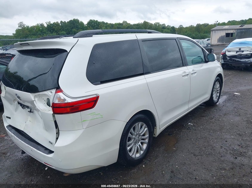 2015 Toyota Sienna VIN 5TDYK3DC8FS643768 IAAI salvage auction — REAR END, Clear (Virginia), sold $4,050 on 2026-07-27 (photo 4)