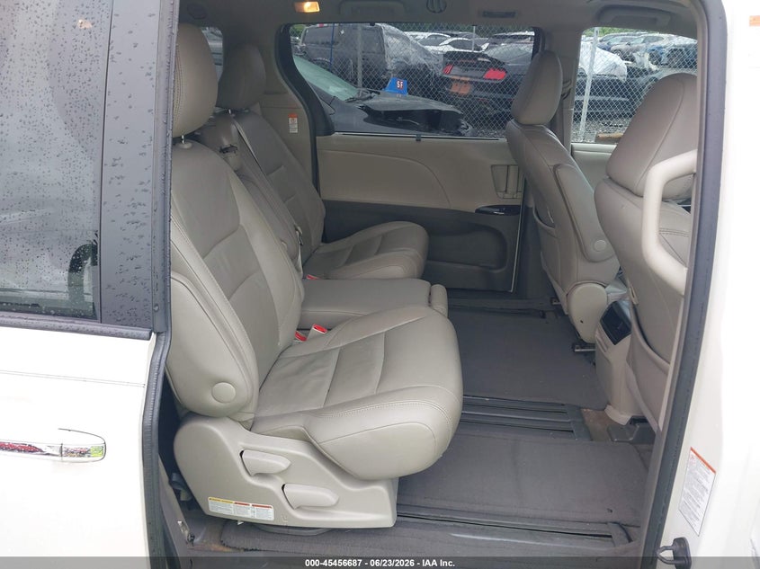 2015 Toyota Sienna VIN 5TDYK3DC8FS643768 IAAI salvage auction — REAR END, Clear (Virginia), sold $4,050 on 2026-07-27 (photo 8)