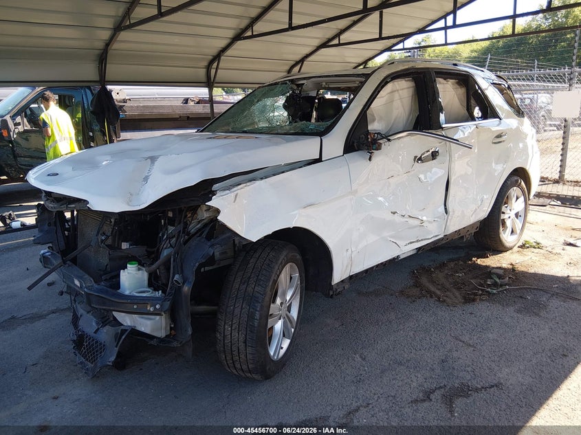 2013 Mercedes-benz M-klasse VIN 4JGDA5HB2DA237439 IAAI salvage auction — ALL OVER, Salvage (Connecticut), sold $1,350 on 2026-08-23 (photo 2)