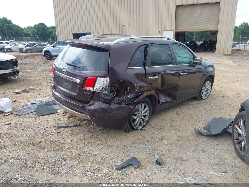 2011 Kia Sorento VIN 5XYKW4A21BG120725 IAAI salvage auction — REAR END, Salvage (North Carolina), sold $1,100 on 2026-07-20 (photo 4)