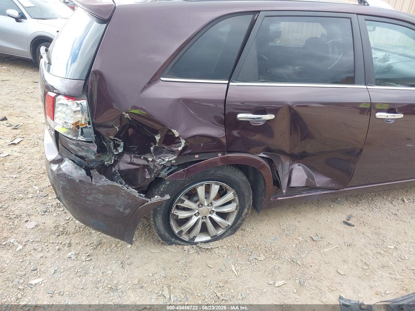 2011 Kia Sorento VIN 5XYKW4A21BG120725 IAAI salvage auction — REAR END, Salvage (North Carolina), sold $1,100 on 2026-07-20 (photo 6)