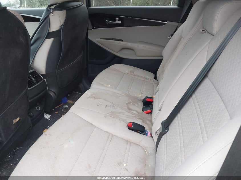 2019 Kia Sorento VIN 5XYPGDA51KG528607 IAAI salvage auction — SUSPENSION, Salvage Title, sold $1,850 on 2026-07-25 (photo 8)