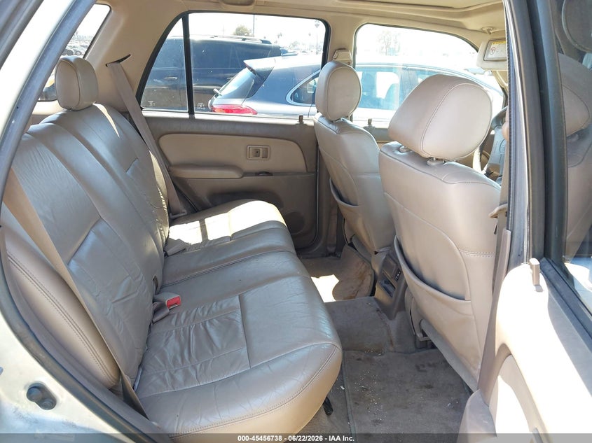 2001 Toyota 4runner VIN JT3GN87R510209369 IAAI salvage auction — NORMAL WEAR, Clear - Dealer Only (California), sold $950 on 2026-07-29 (photo 8)