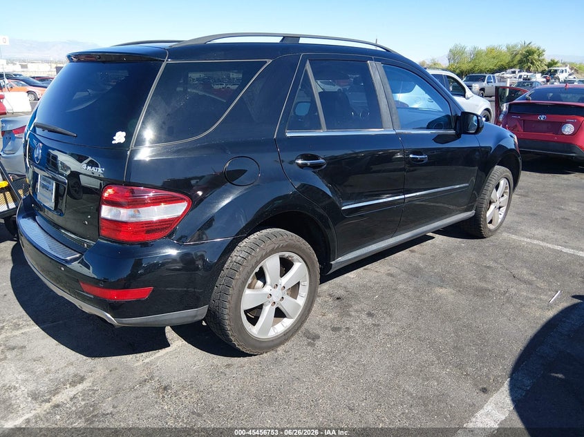 2009 Mercedes-benz Ml-class VIN 4JGBB86E49A442478 IAAI salvage auction — NORMAL WEAR, Clear (Nevada), sold $325 on 2026-07-10 (photo 4)