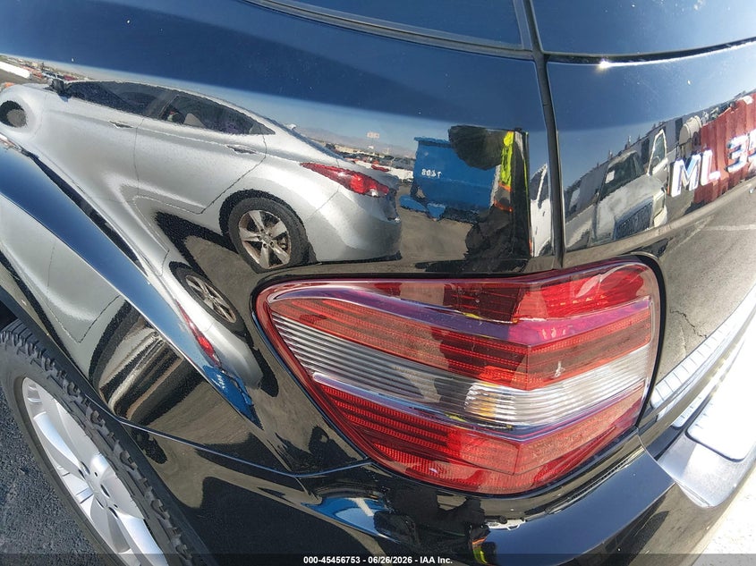 2009 Mercedes-benz Ml-class VIN 4JGBB86E49A442478 IAAI salvage auction — NORMAL WEAR, Clear (Nevada), sold $325 on 2026-07-10 (photo 6)
