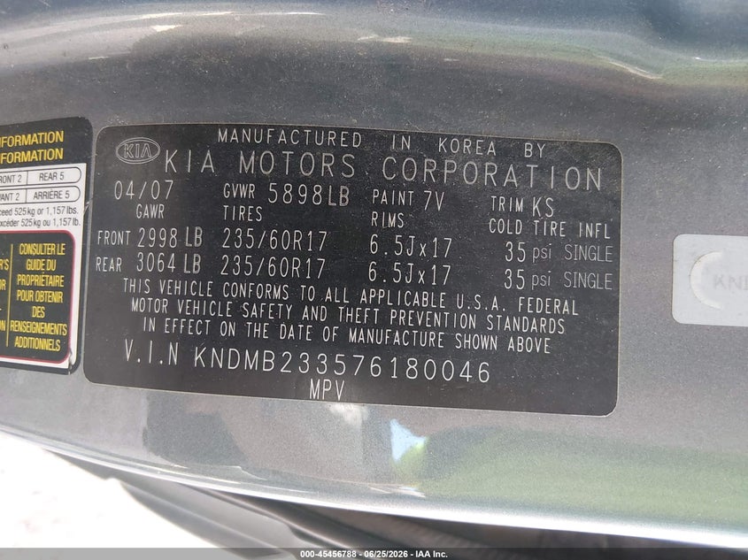 2007 Kia SEDONA VIN KNDMB233576180046 IAAI salvage auction — FRONT END, Salvage (Tennessee), sold $725 on 2026-07-15 (photo 9)