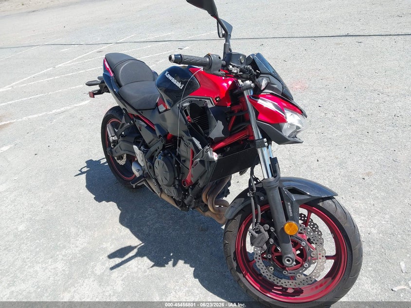 2024 Kawasaki Er VIN ML5EREN14RDAB1933 IAAI salvage auction — FRONT END, Salvage (California), sold $1,850 on 2026-07-15 (photo 1)