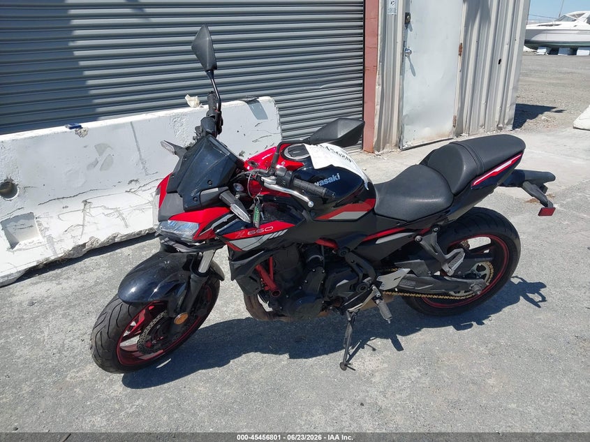 2024 Kawasaki Er VIN ML5EREN14RDAB1933 IAAI salvage auction — FRONT END, Salvage (California), sold $1,850 on 2026-07-15 (photo 2)