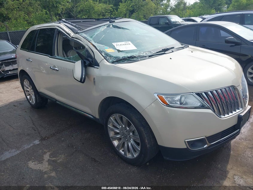 2015 Lincoln Mkx VIN 2LMDJ8JK1FBL31819 IAAI salvage auction — ROLLOVER, Salvage (Kansas), sold $550 on 2026-07-12 (photo 1)