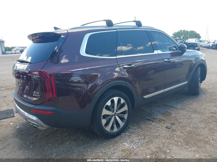 2020 Kia Telluride VIN 5XYP64HCXLG028826 IAAI salvage auction — FRONT & REAR, Salvage (Indiana), sold $3,950 on 2026-07-29 (photo 4)
