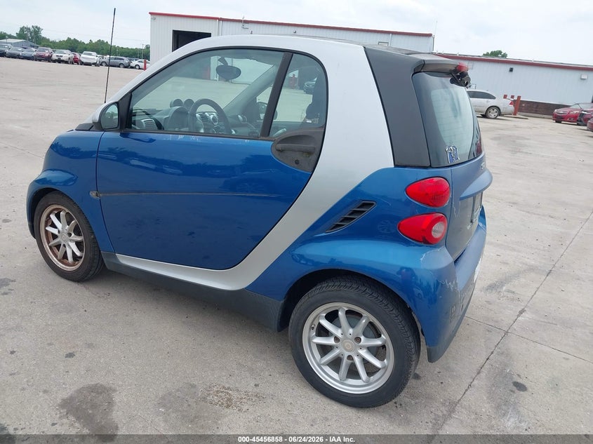 2008 Smart Fortwo VIN WMEEJ31X38K197098 IAAI salvage auction — NORMAL WEAR, Clear (Missouri), sold $900 on 2026-07-07 (photo 3)