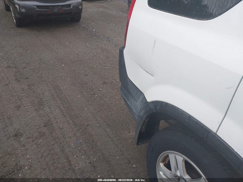 2003 Honda Cr-v VIN SHSRD78893U146426 IAAI salvage auction — NORMAL WEAR, Clear (Rhode Island), sold $400 on 2026-07-21 (photo 6)