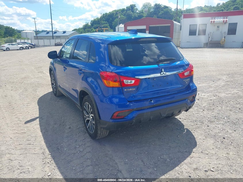 2019 Mitsubishi Outlander VIN JA4AR3AU4KU008072 IAAI salvage auction — REAR END, Salvage (Pennsylvania), sold $3,800 on 2026-07-09 (photo 3)