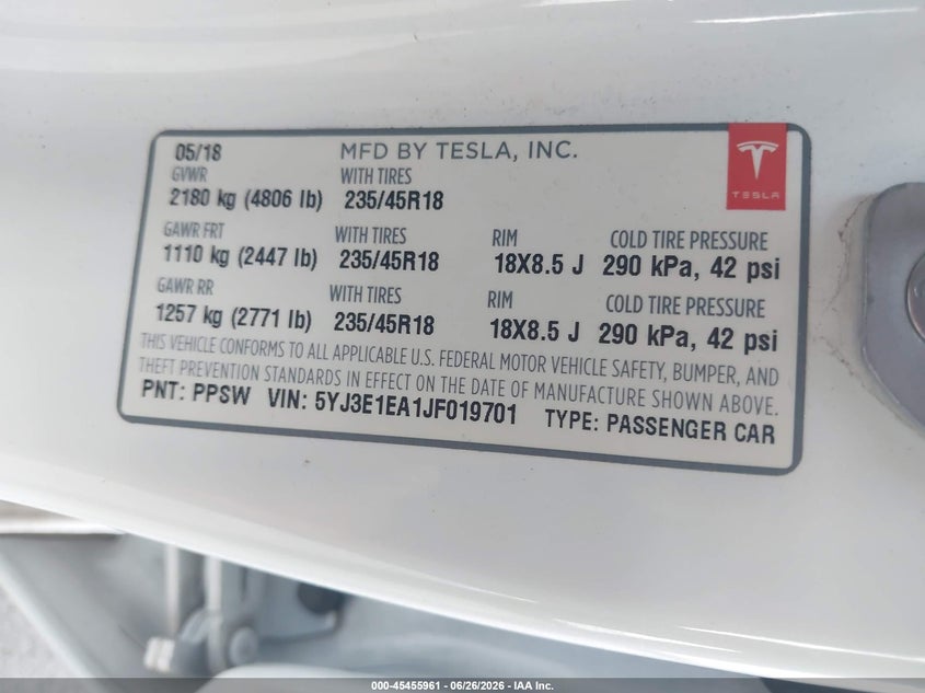 2018 Tesla Model 3 VIN 5YJ3E1EA1JF019701 IAAI salvage auction — RIGHT FRONT, Salvage (Arizona), sold $4,900 on 2026-07-28 (photo 9)
