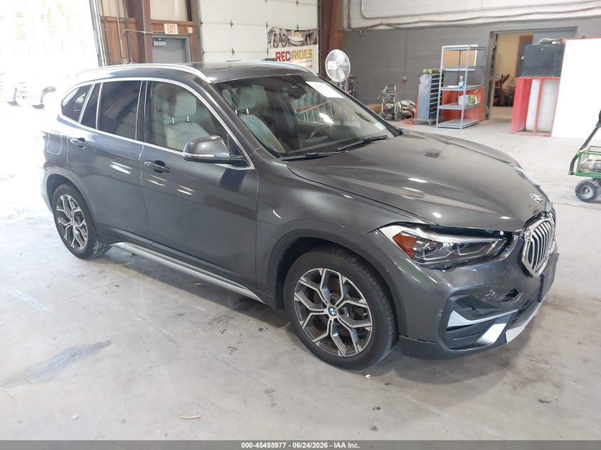 2020 BMW X1 VIN WBXJG9C0XL5R90780 IAAI salvage auction — LEFT FRONT, Mv-907A (New York), sold $7,600 on 2026-07-29 (photo 1)