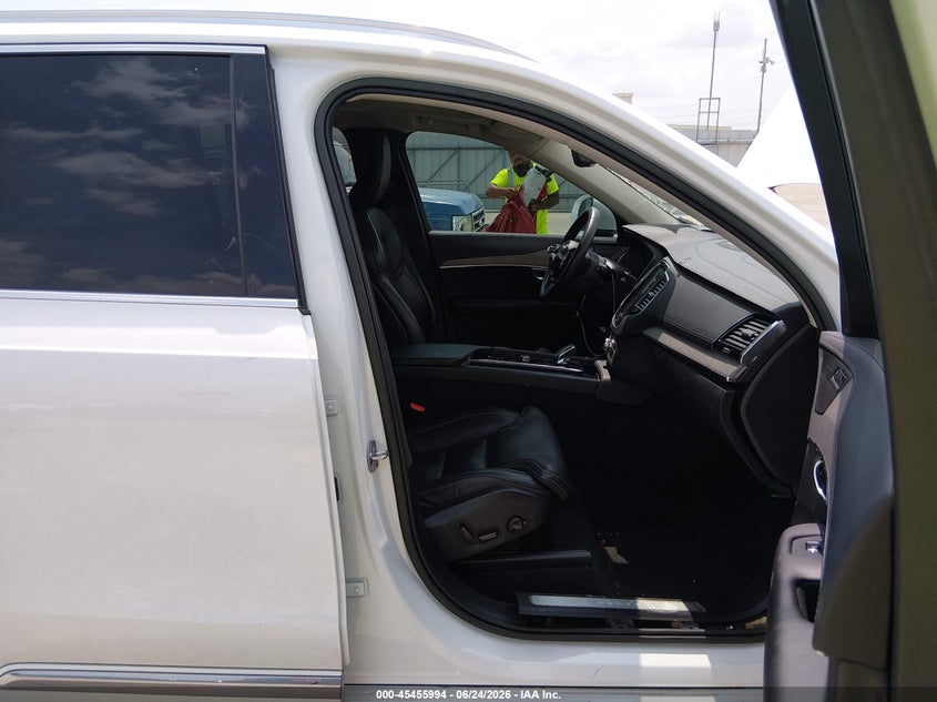 2023 Volvo Xc90 VIN YV40621A8P1905394 IAAI salvage auction — LEFT FRONT, Original (Texas), sold $10,100 on 2026-09-17 (photo 5)