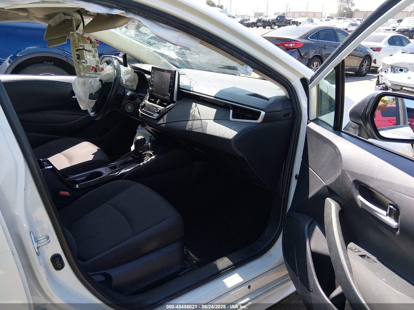 2021 Toyota Corolla VIN JTDEPMAE5MJ133954 IAAI salvage auction — SIDE, Salvage Title, sold $850 on 2026-07-22 (photo 5)