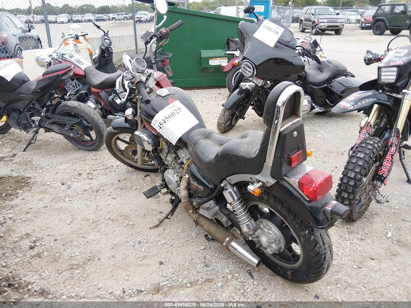 1986 Kawasaki Vn750 VIN JKAVNDA10GB507091 IAAI salvage auction — NORMAL WEAR, Clear (Illinois), sold $25 on 2026-07-21 (photo 3)