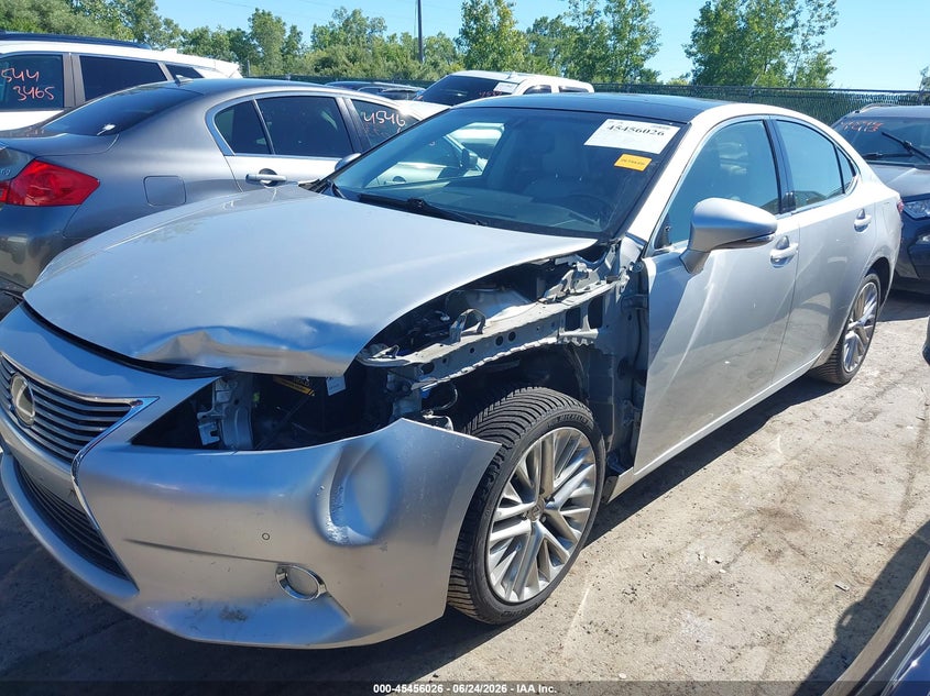2013 Lexus ES VIN JTHBK1GG8D2069264 IAAI salvage auction — RIGHT FRONT, Salvage (Ohio), sold $4,000 on 2026-07-08 (photo 2)