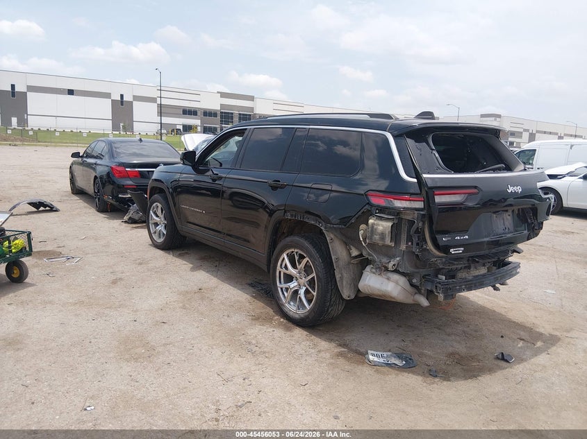 2021 Jeep Grand cherokee VIN 1C4RJKBG4M8105173 IAAI salvage auction — REAR END, Salvage Title, sold $8,650 on 2026-09-15 (photo 3)