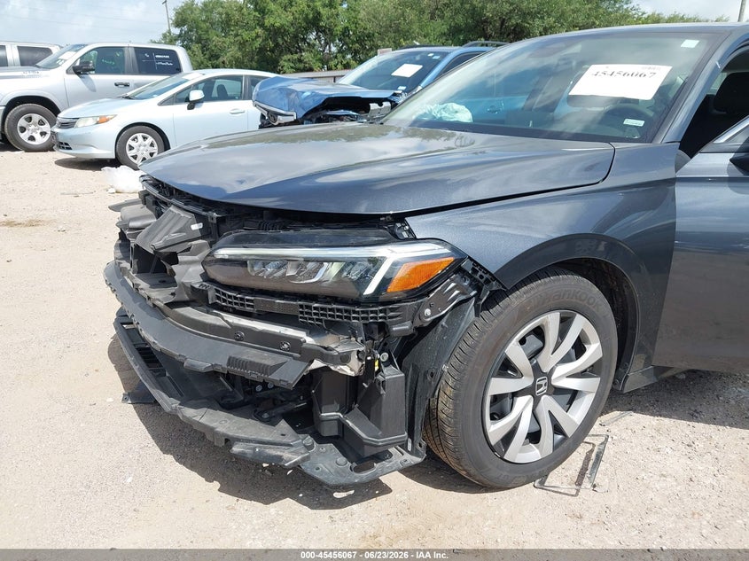 2025 Honda Civic VIN 2HGFE2F29SH603674 IAAI salvage auction — RIGHT FRONT, Enterprise Vehicles Clear Only (Oklahoma), sold $9,450 on 2026-07-17 (photo 6)