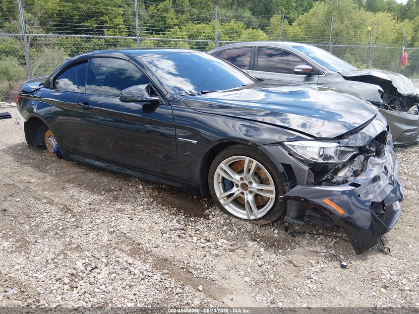2015 BMW M4 VIN WBS3U9C54FJ967932 — IAAI salvage auction photo
