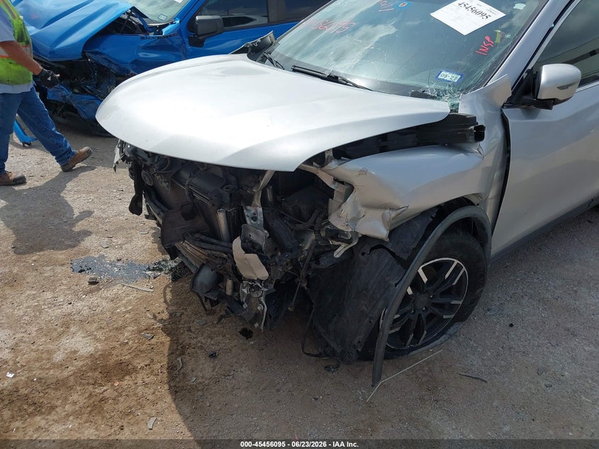 2016 Nissan Rogue VIN KNMAT2MT1GP668967 IAAI salvage auction — FRONT END, Salvage (Texas), sold $625 on 2026-07-28 (photo 6)