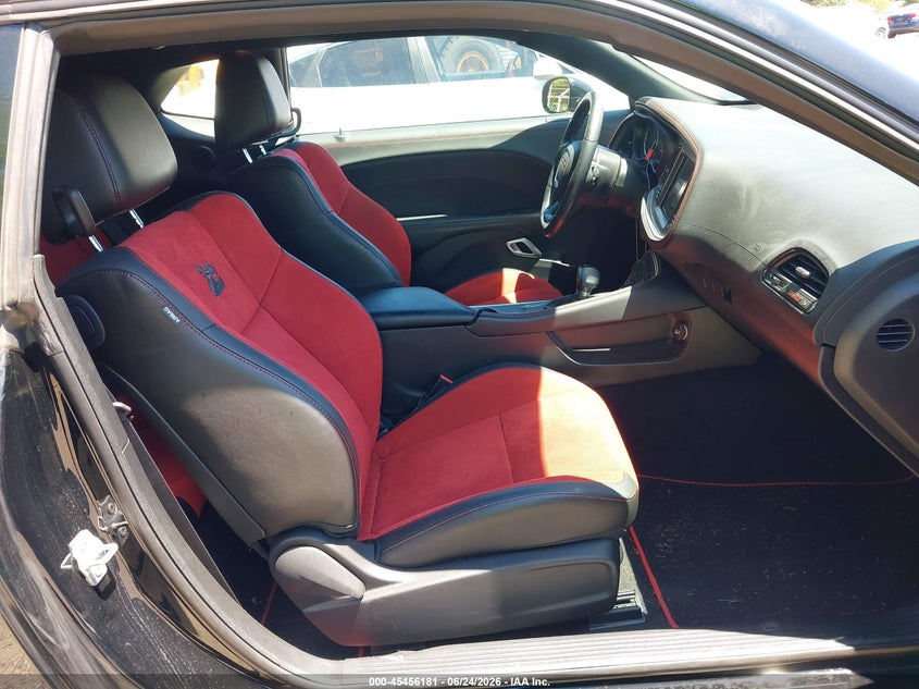 2023 Dodge Challenger VIN 2C3CDZFJ8PH634415 IAAI salvage auction — REAR END, Salvage Title, sold $10,100 on 2026-07-27 (photo 5)